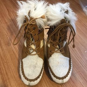 Tecnica Apres Ski Boots Size 39 (8.5)